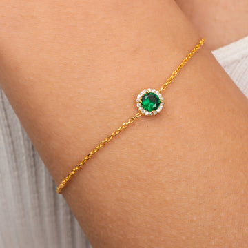 Dainty Gold Emerald Bracelet for women, Emerald Birthstone Bracelet gift for her, Dainty Emerald Bracelet gift for mom and mothers day gift