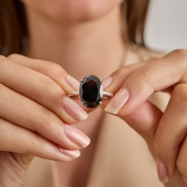 Oval Black Onyx Style Zircon Ring