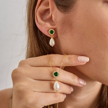 Emerald Green & Pearl Jewelry Set
