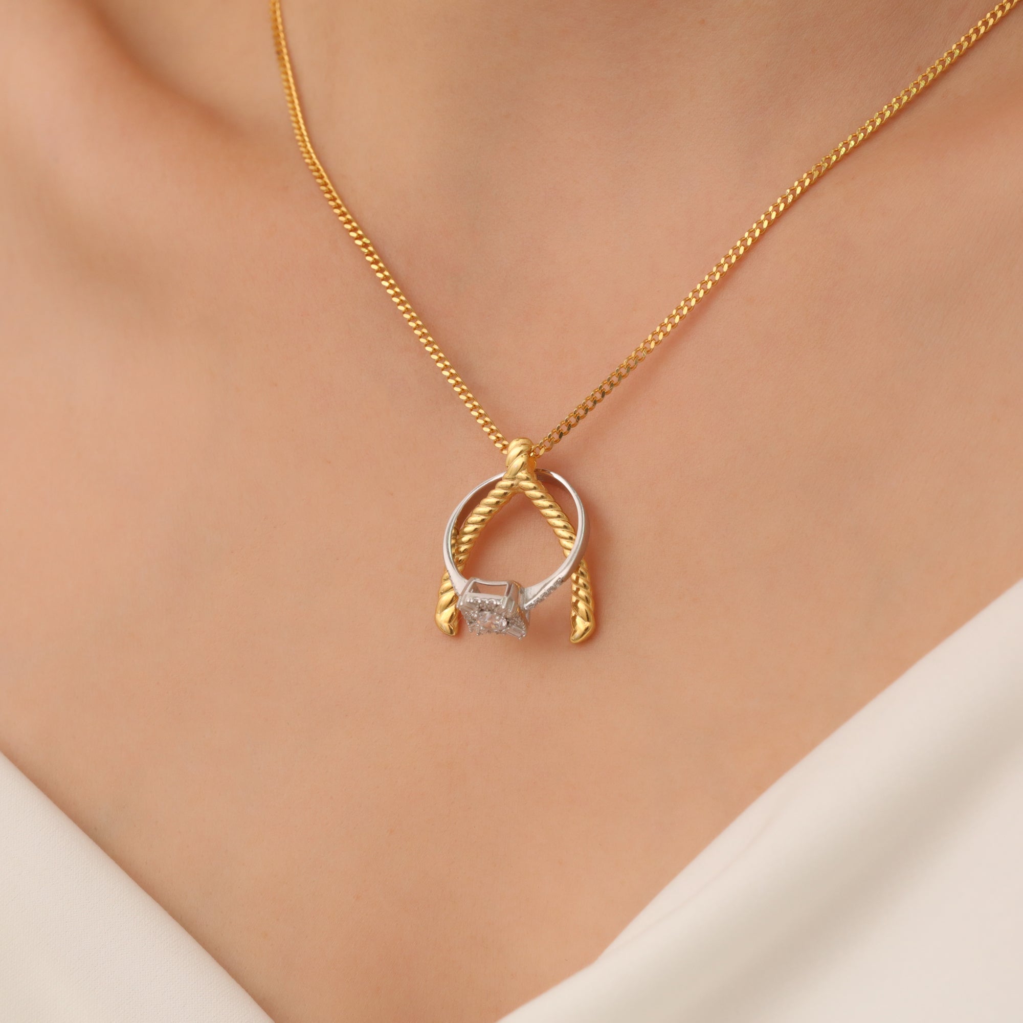Wiishbone Ring Holder Necklace
