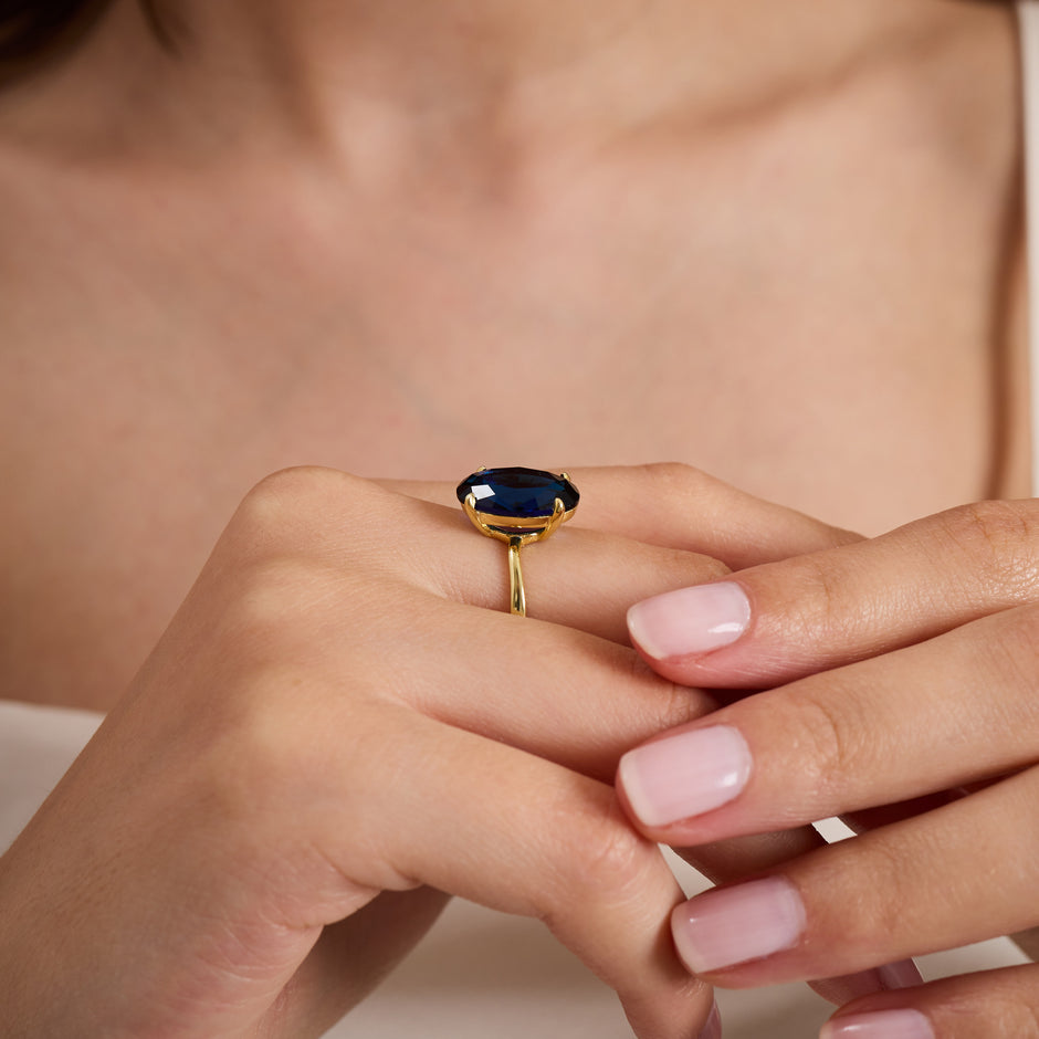 Oval Sapphire Style Blue Zircon Ring