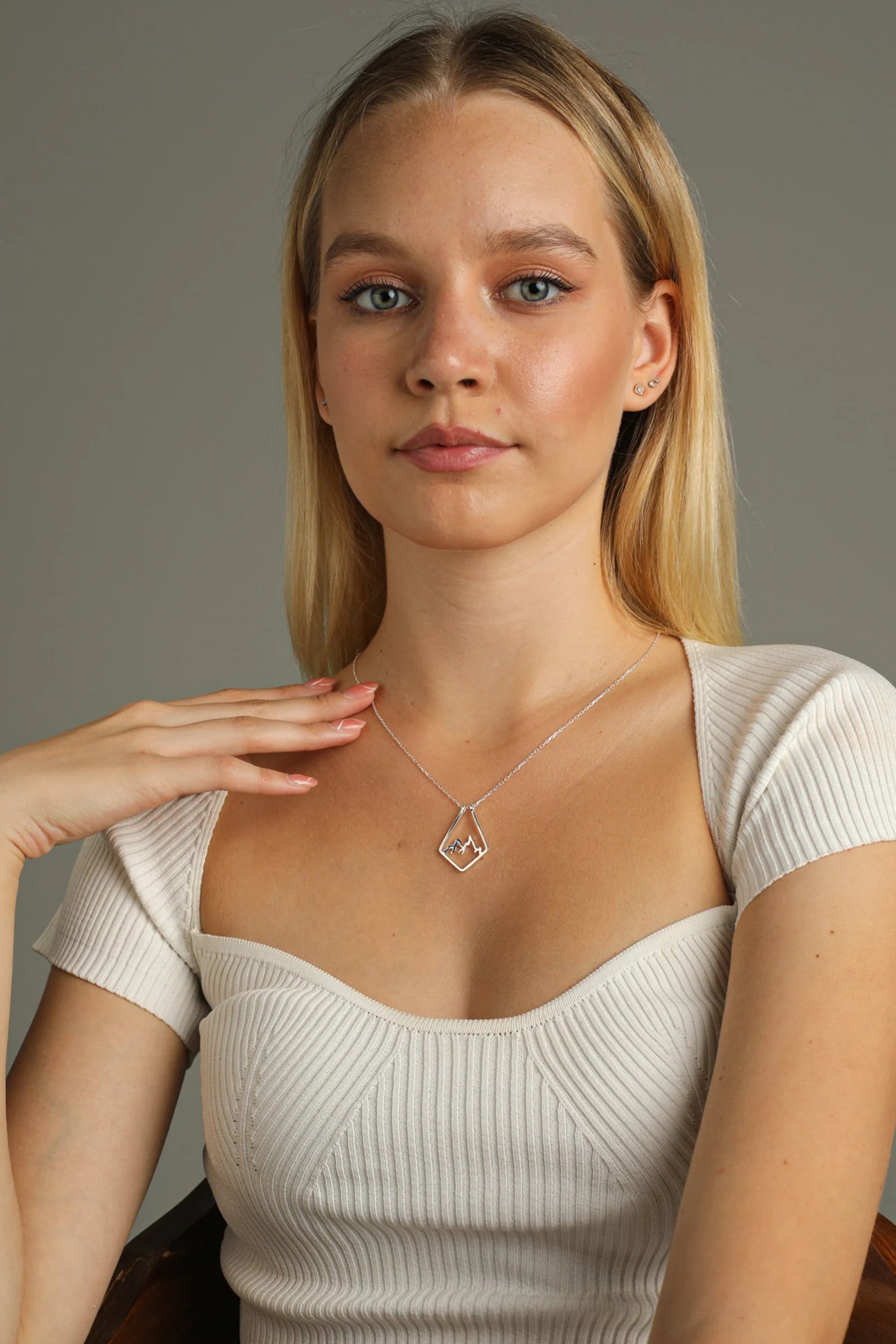 14K Solid Gold Mountain Ring Holder Necklace