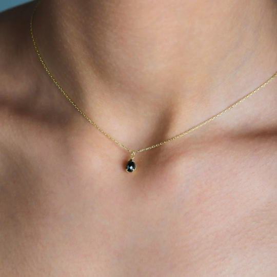 Tiny Silver Obsidian Cyristal Necklace