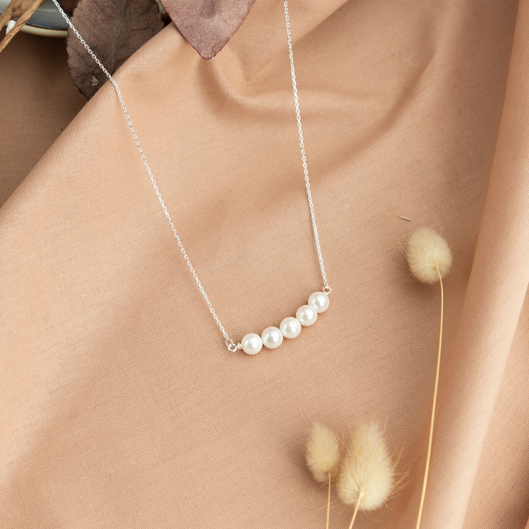 Ensemble de bijoux bracelet collier de perles minimaliste
