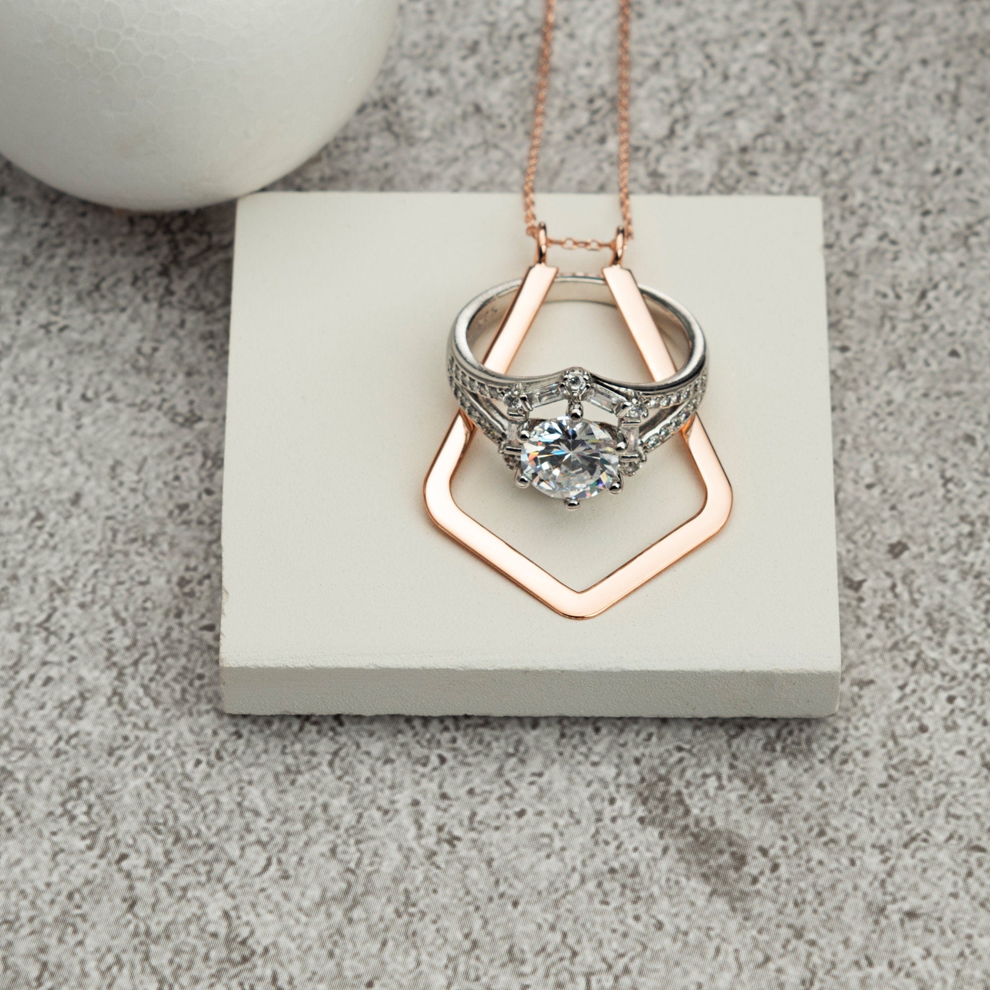 Amazon.com: VREFK Ring Holder Necklace for women Wedding Ring Keeper  Necklaces Simple Geometric Patterns Necklace Ring Holder for Mother, Wife,  Nurse, Doctor (rose gold) : Clothing, Shoes & Jewelry