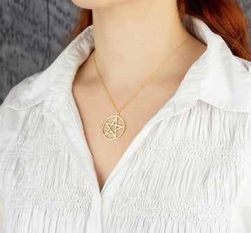 14k Solid Gold Pentagram Halskette